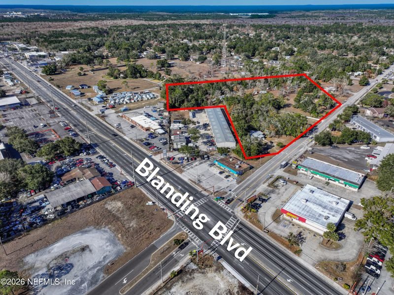 Listing photo of 401 Madison Avenue, Orange Park 32065